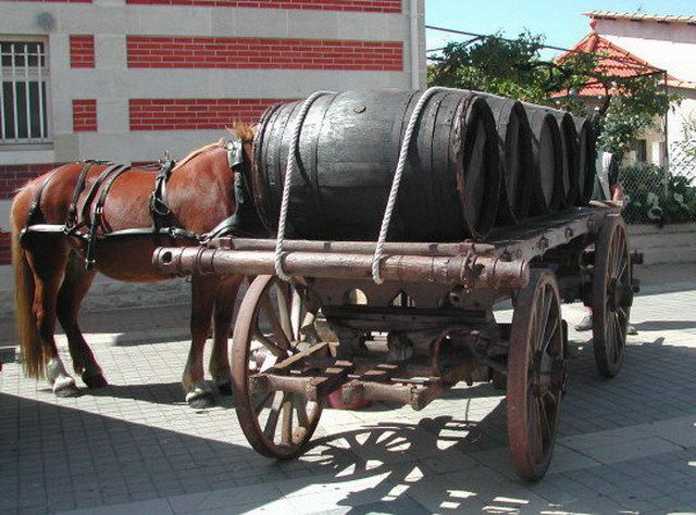 Chariot porte-barriques