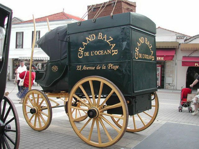 Voiture de commerce